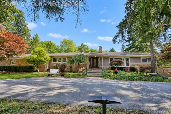 7395 Bingham Road, BloomfieldHills, MI 48301