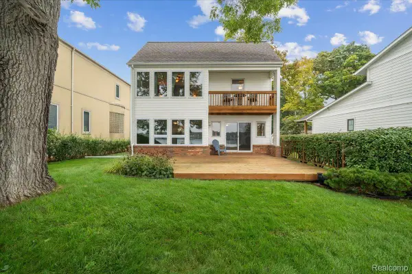 7115 Locklin, WestBloomfield, MI 48324