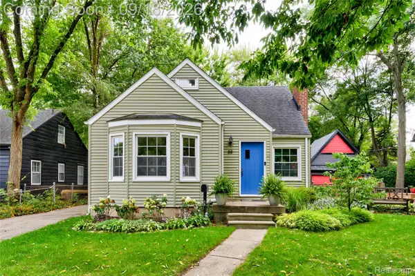 88 Amherst Road, PleasantRidge, MI 48069