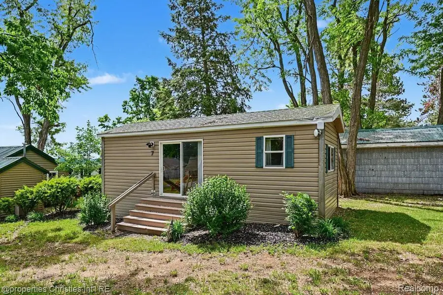 5124 Beechwood Avenue #7, Gaylord, MI 49735 - #3