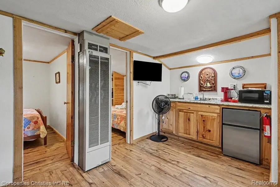 5124 Beechwood Avenue #8, Gaylord, MI 49735 - #2
