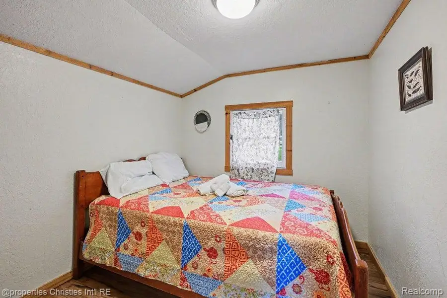5124 Beechwood Avenue #8, Gaylord, MI 49735 - #3