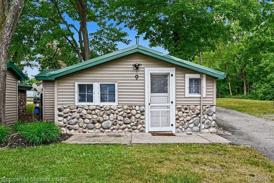 5124 Beechwood Avenue #9, Gaylord, MI 49735 - #1