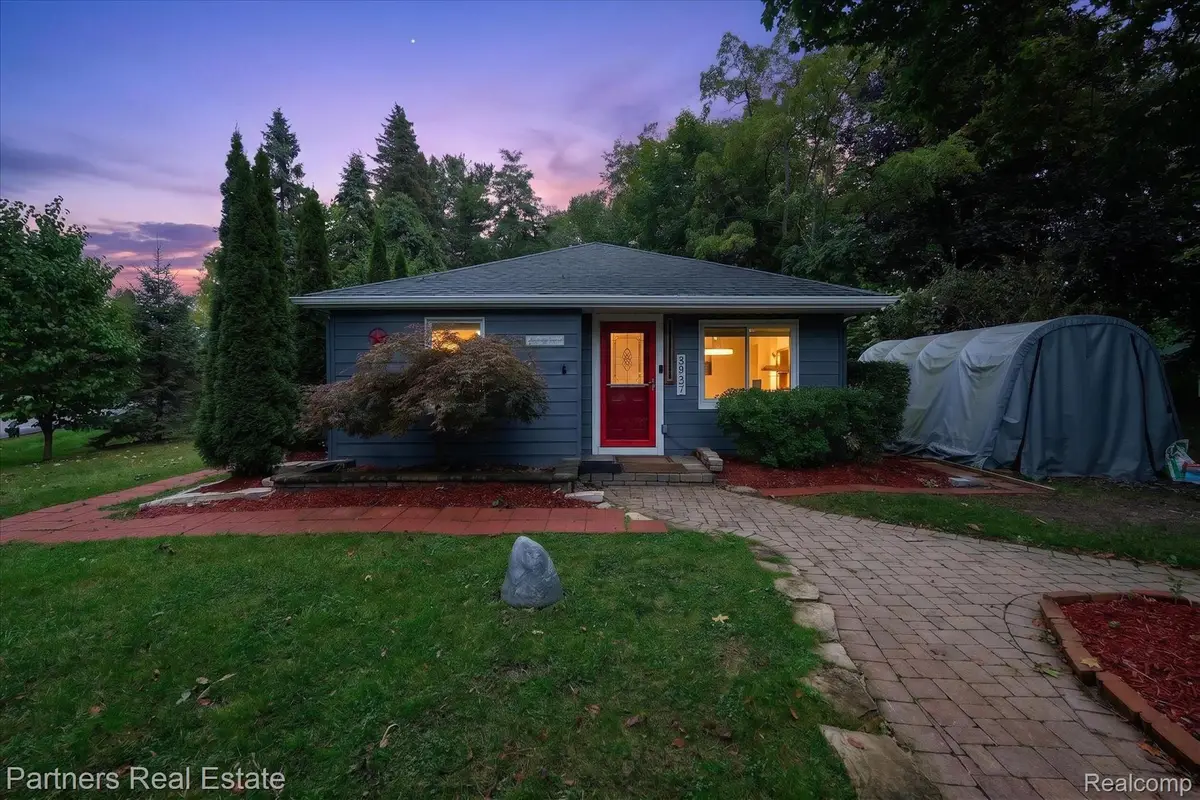 3937 Highcrest Drive, Brighton, MI 48116 - #1