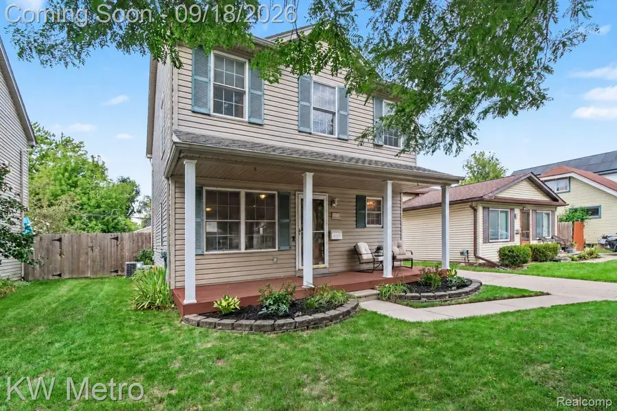 3747 Royal Avenue, Berkley, MI 48072 - #2