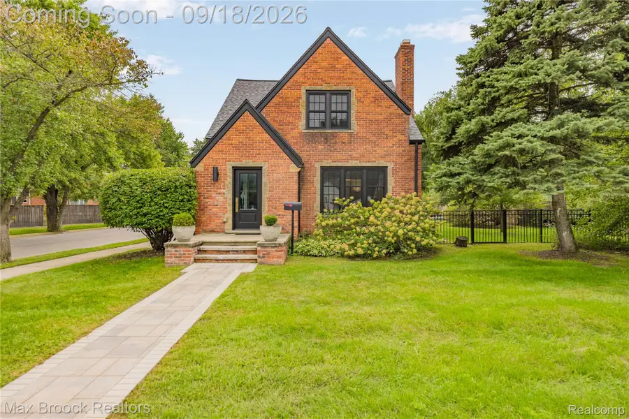 601 Catalpa Drive, Royal Oak, MI 48067 - #2