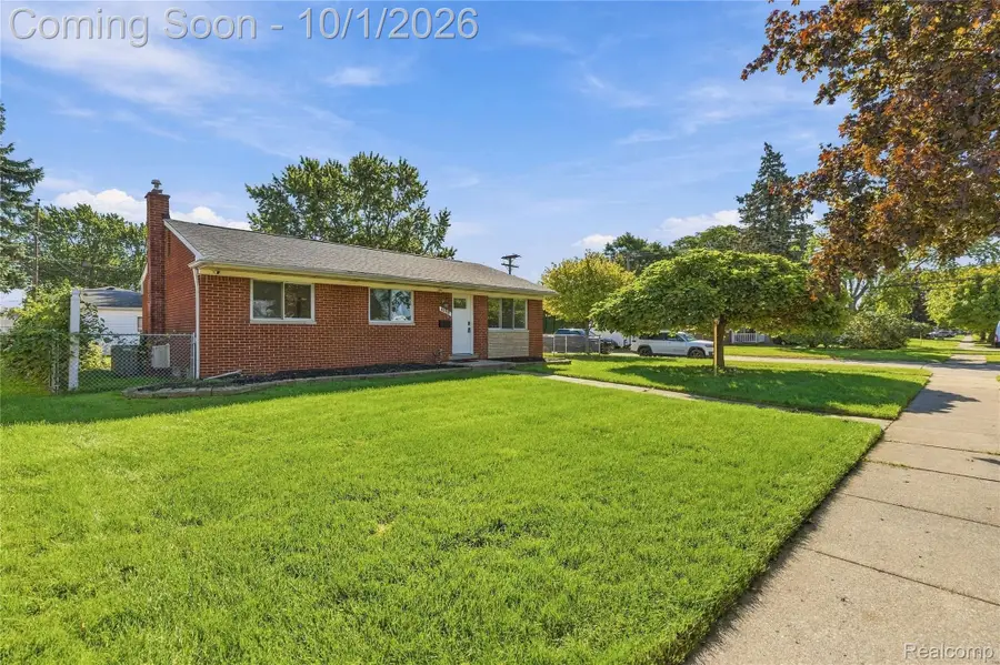 40518 Pickett Ridge Road, Sterling Heights, MI 48313 - #3