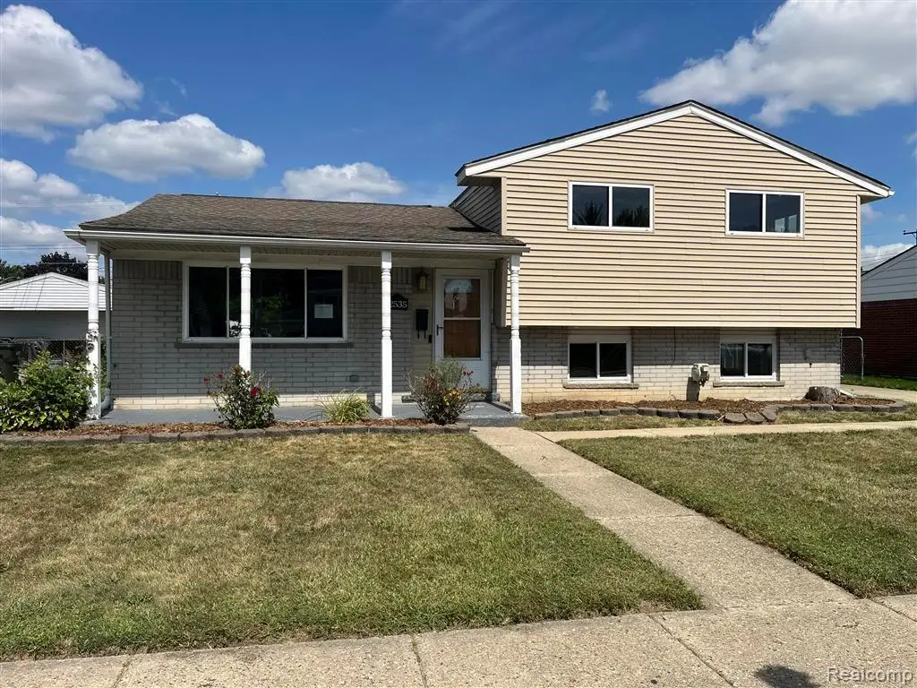 2535 Camel Drive, Sterling Heights, MI 48310 - #1