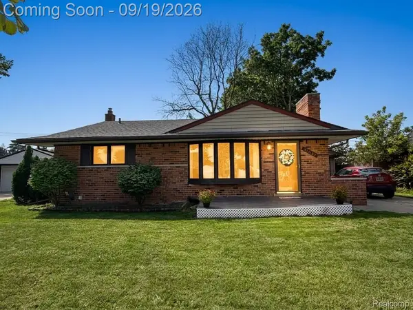 31687 Norrid Circle, Warren, MI 48092