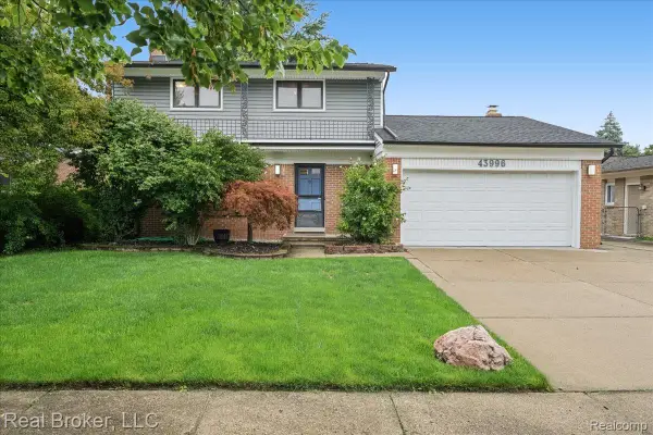 43996 Brandywyne Road, Canton, MI 48187