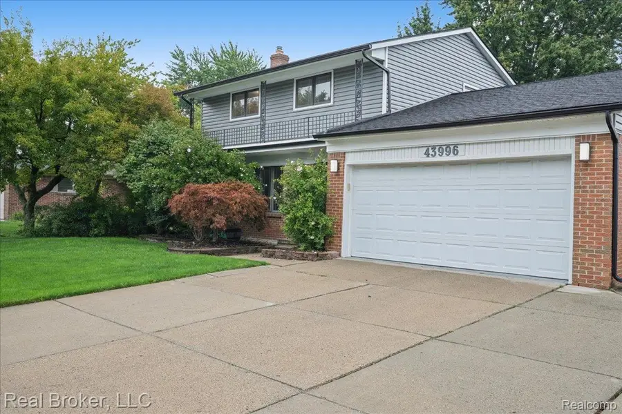 43996 Brandywyne Road, Canton, MI 48187 - #3