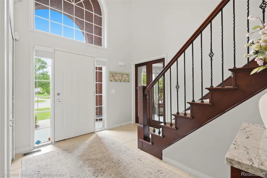 47079 Brennan Drive, Macomb, MI 48044 - #2