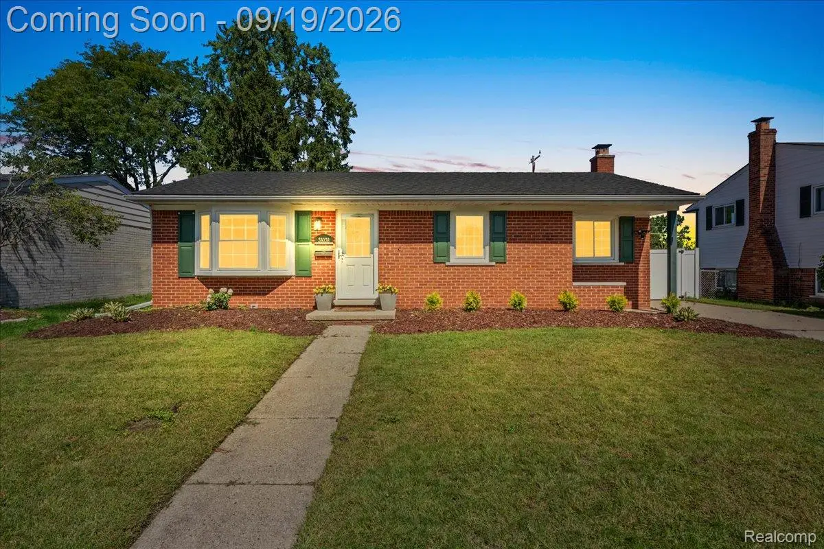 38038 Ross Street, Livonia, MI 48154 - #1
