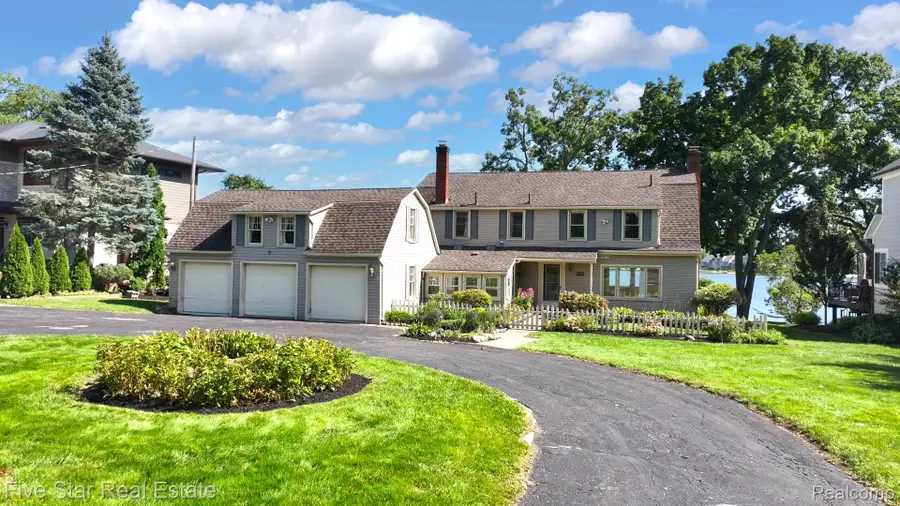 8765 Edgewood Park Drive, Commerce Township, MI 48382 - #3