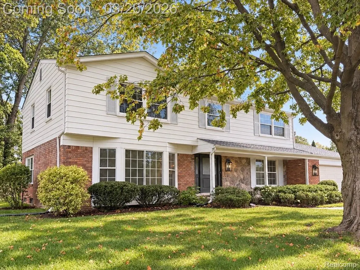 5600 Woodwind Drive, Bloomfield, MI 48301 - #1
