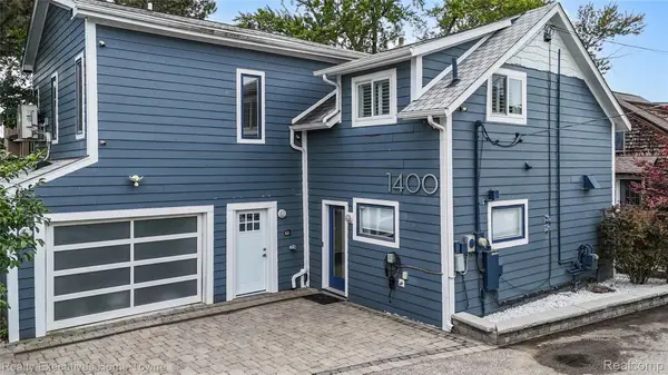 1400 Rossdale Drive, Waterford, MI 48328