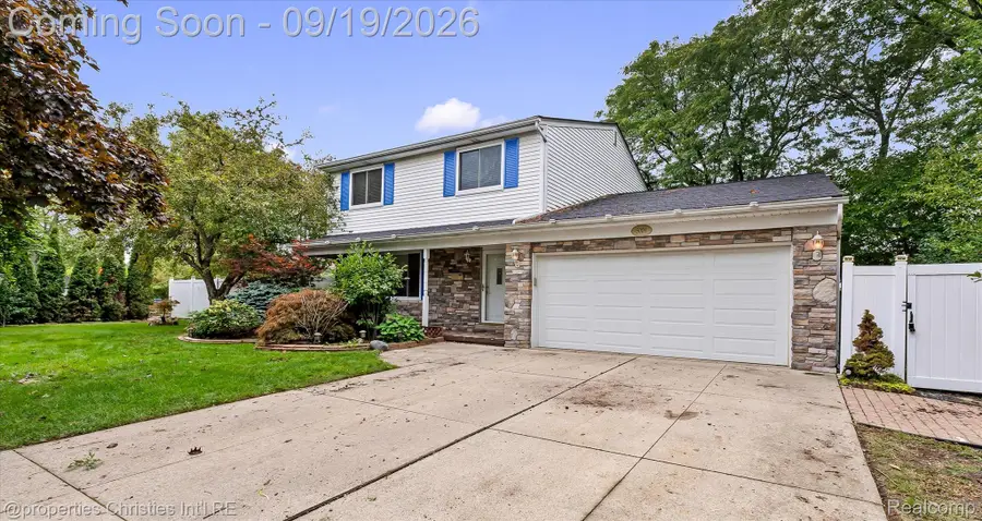 5009 Abington Drive, Troy, MI 48085 - #2