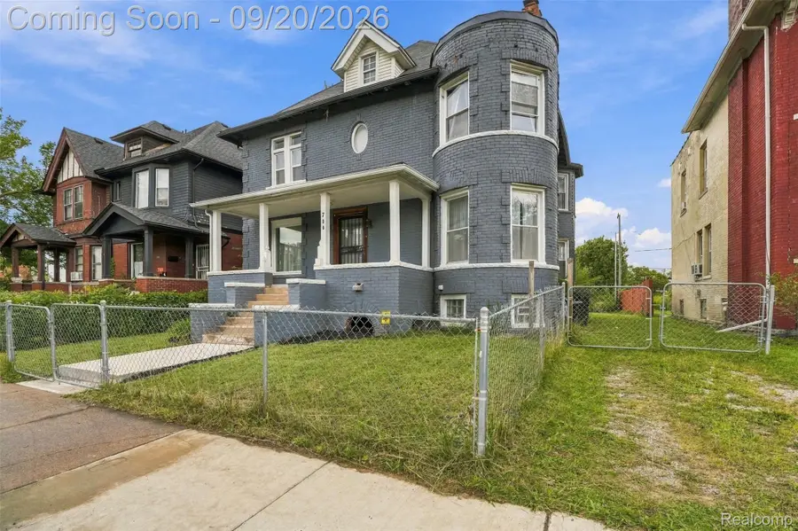 700 W Euclid Street, Detroit, MI 48202 - #3