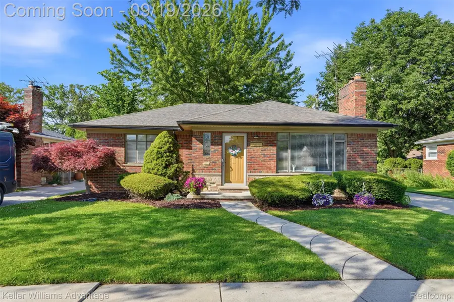 21407 Broadstone Street, Harper Woods, MI 48225 - #2