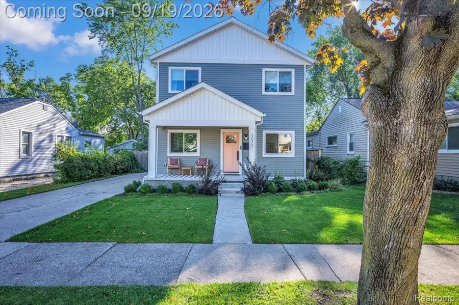 3072 Robina Avenue, Berkley, MI 48072 - #2