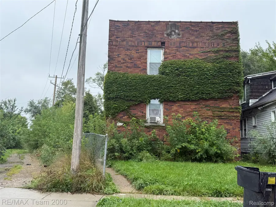 17129 Westphalia Street, Detroit, MI 48205 - #2