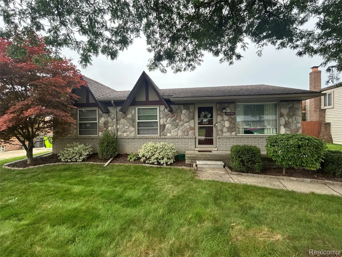 41950 Clayton Street, Clinton, MI 48038 - #1