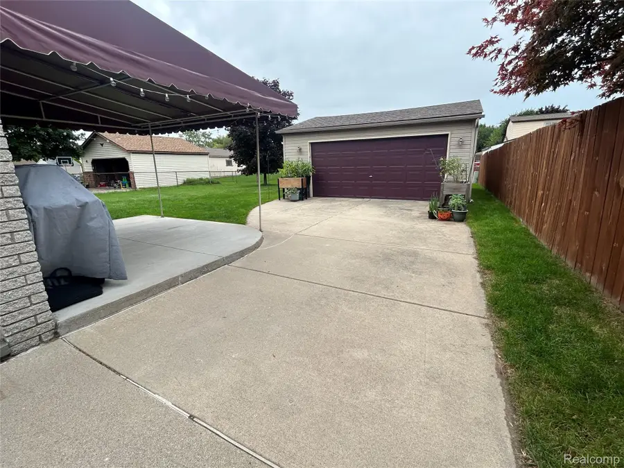 41950 Clayton Street, Clinton, MI 48038 - #3