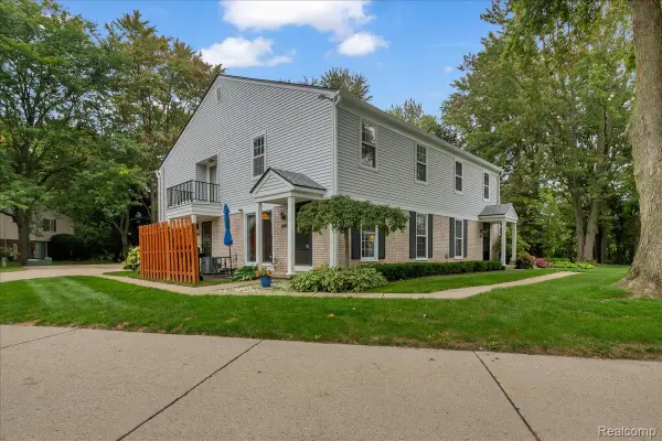 24775 Meadow Creek Drive, HarrisonTownship, MI 48045