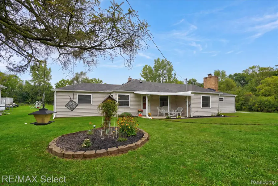 8341 E Court Street, Davison, MI 48423 - #3