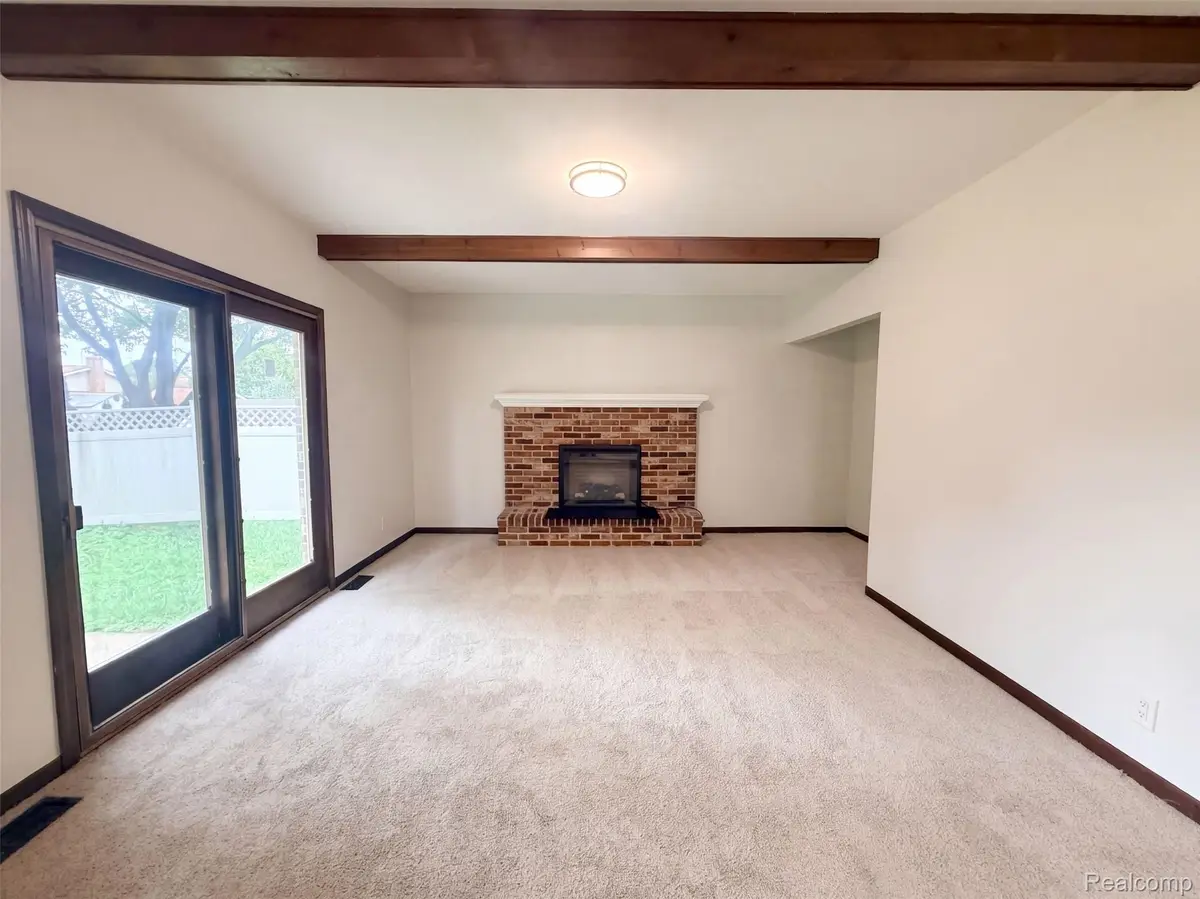 40349 Aynesley Street, Clinton, MI 48038 - #1