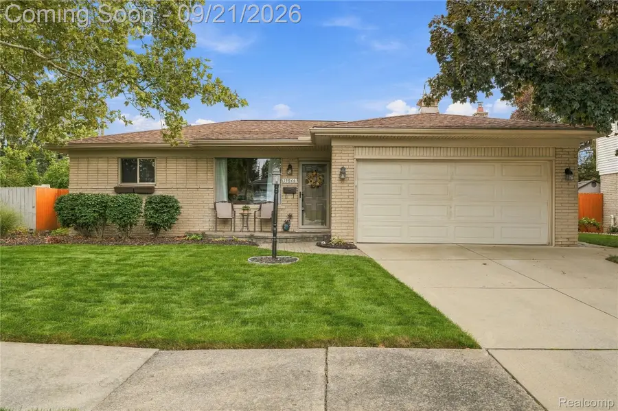 13844 Arnold Drive, Warren, MI 48088 - #2