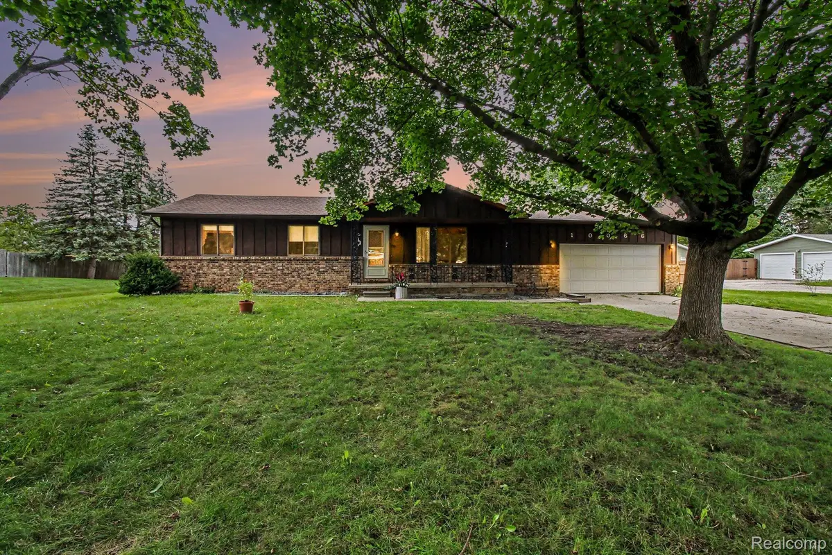 10066 Carpenter Road, Flushing, MI 48433 - #1