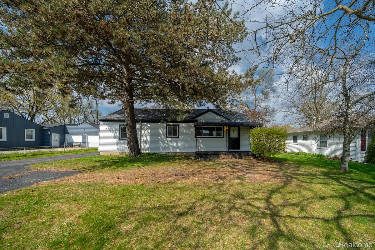 5357 Sashabaw Road, Clarkston, MI 48346 - #1