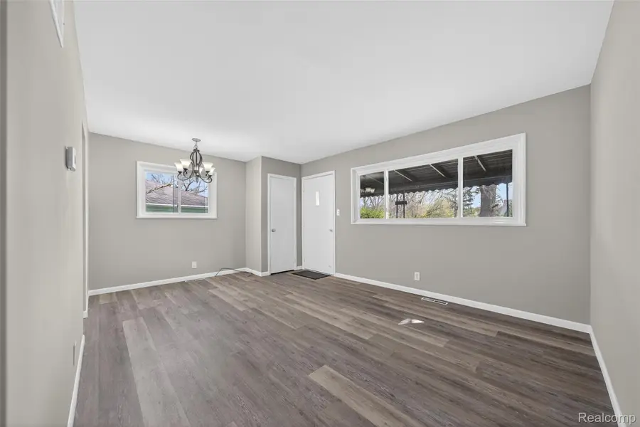 5357 Sashabaw Road, Clarkston, MI 48346 - #2