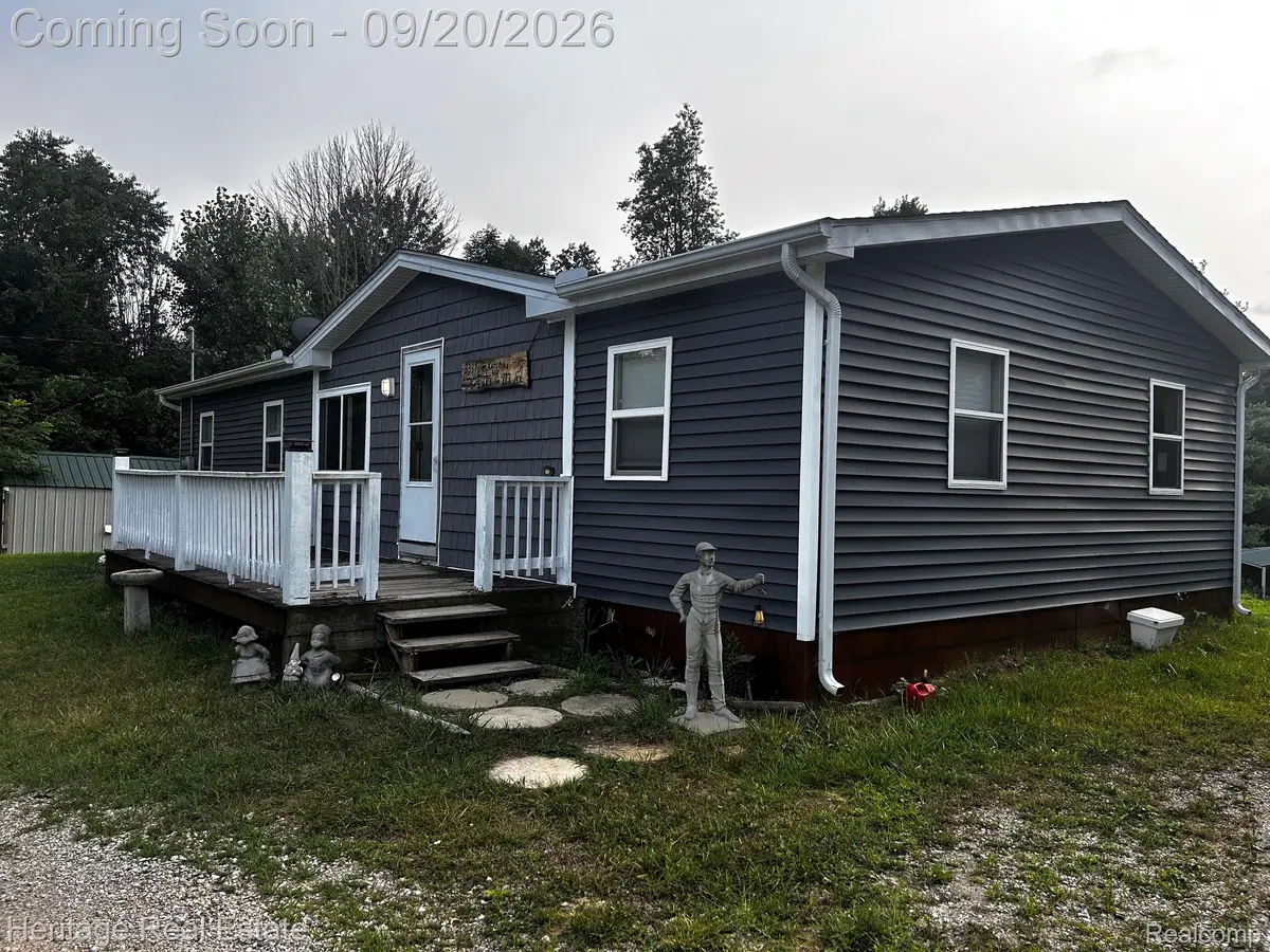 3337 Le Valley Road, Columbiaville, MI 48421 - #1