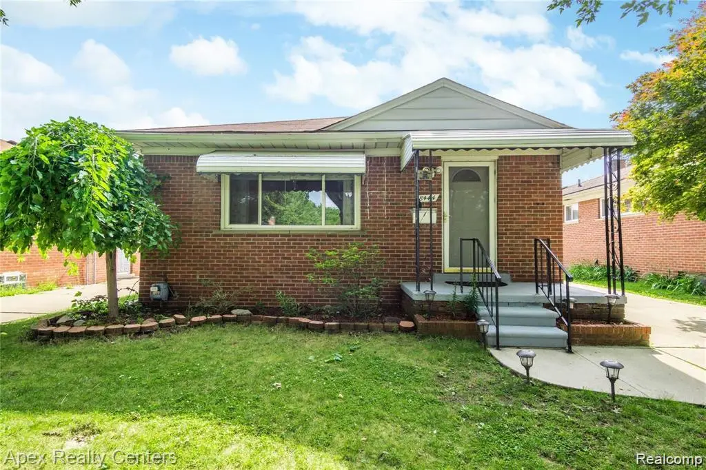 8444 Nightingale Street, Dearborn Heights, MI 48127 - #1