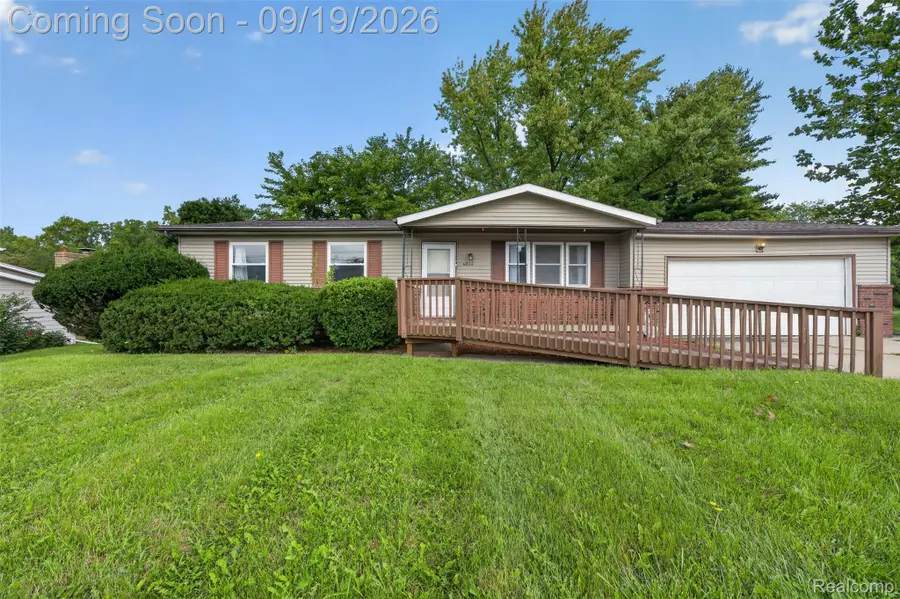 4064 Sheraton Drive, Flint, MI 48532 - #2