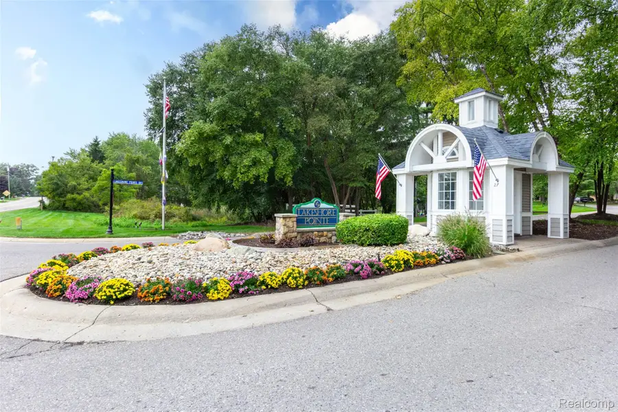 178 Lakeshore Vista, Howell, MI 48843 - #3