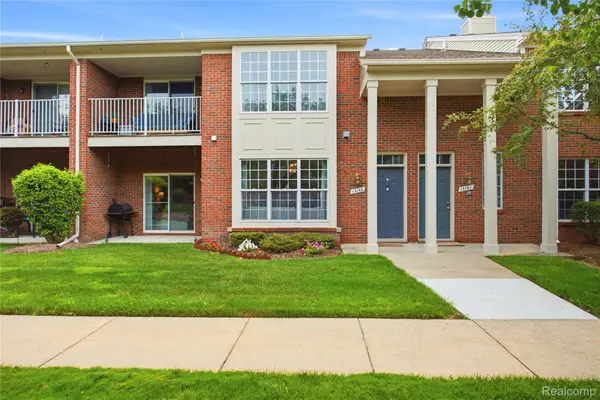 13169 Canopy Drive, SterlingHeights, MI 48313