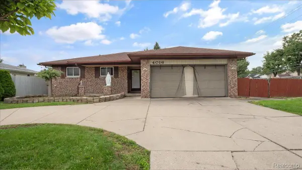 4016 Fox Hill Drive, SterlingHeights, MI 48310