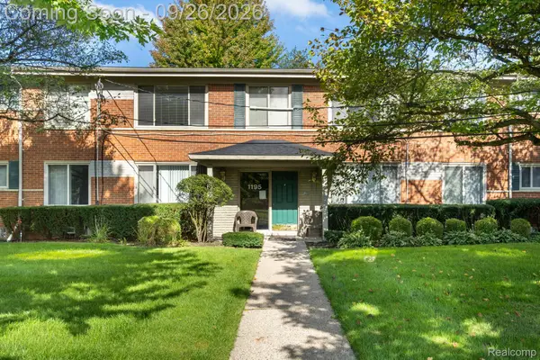 1195 Derby Road #5, Birmingham, MI 48009