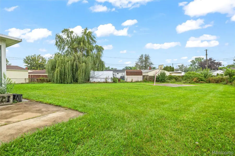 34600 Michelle Drive, Romulus, MI 48174 - #3