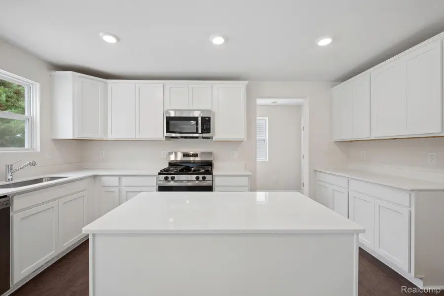4187 Cedar Lane, Grand Blanc, MI 48439 - #3