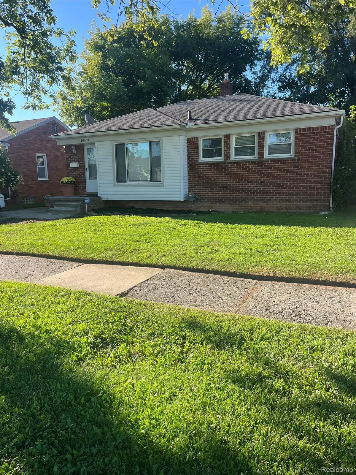 18450 Buckhannon Street, Roseville, MI 48066 - #1