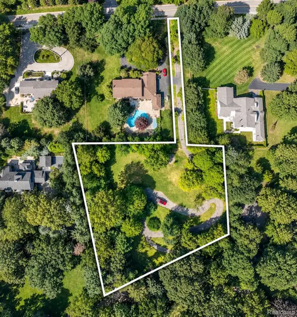 0000 Lone Pine Road, BloomfieldHills, MI 48302