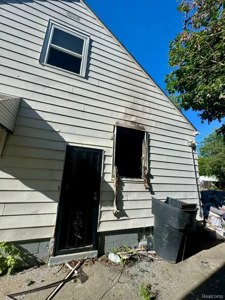 18066 Hull Street, Detroit, MI 48203 - #2