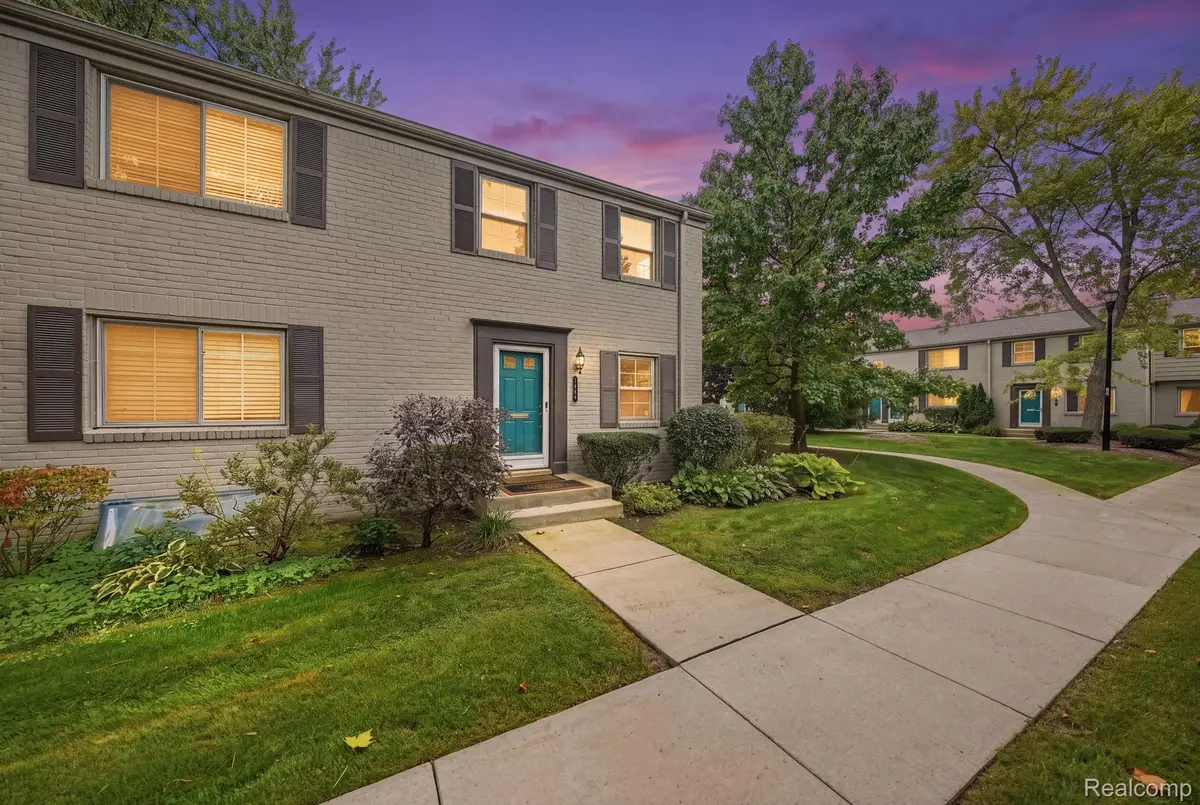 1684 Graefield Road #60, Birmingham, MI 48009 - #1
