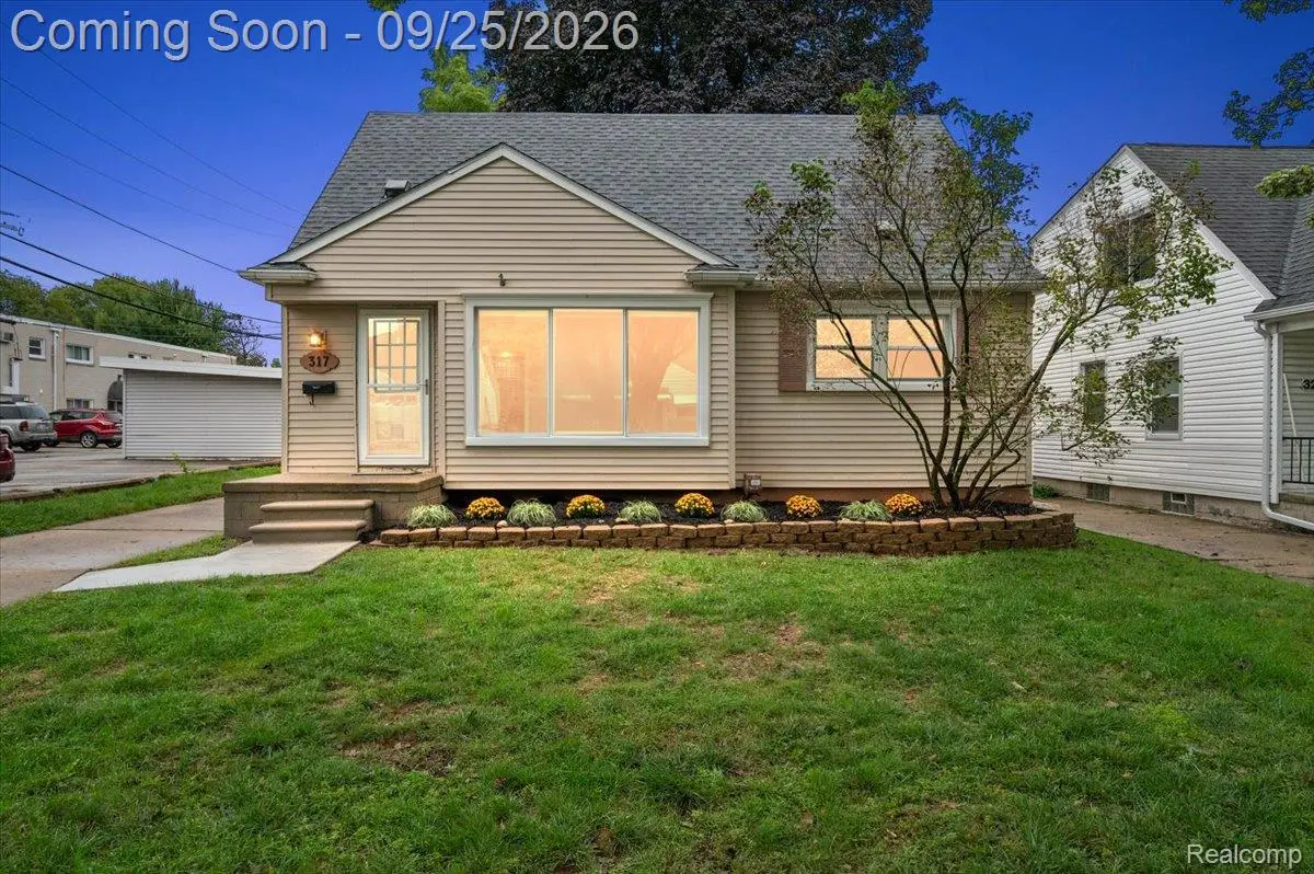 317 Walnut Avenue, Royal Oak, MI 48073 - #1