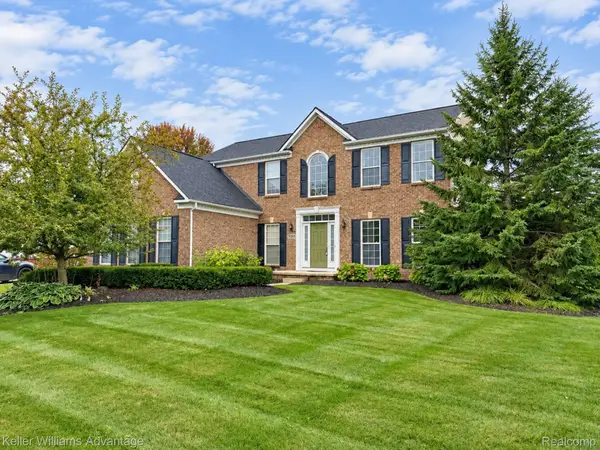 26123 Cornell Drive, SouthLyon, MI 48178