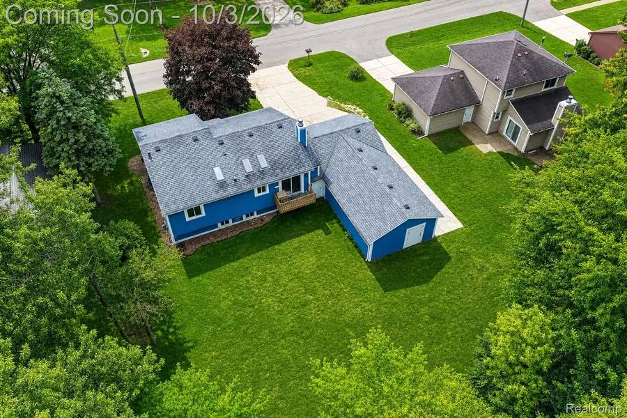 30530 Ambeth Street, Farmington Hills, MI 48336 - #2